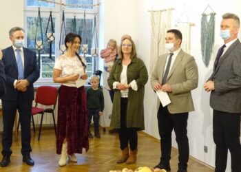 Powiat zwoleński: Rękodzieła ze sznurka