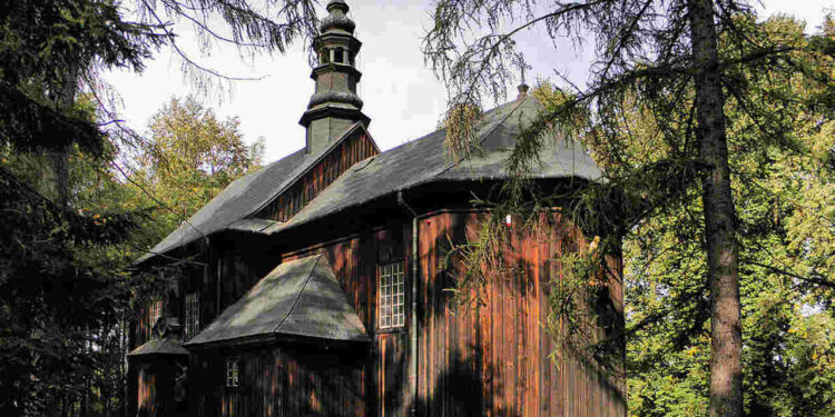 Powiat radomski: Świątynia po przeprowadzce