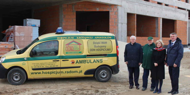 Powiat zwoleński: Wsparcie dla hospicjum