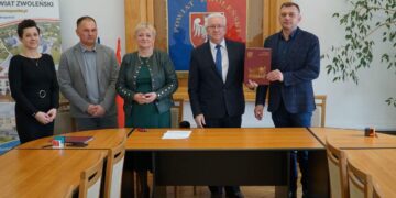 Powiat zwoleński: Zwoleń-Radom-Iłża