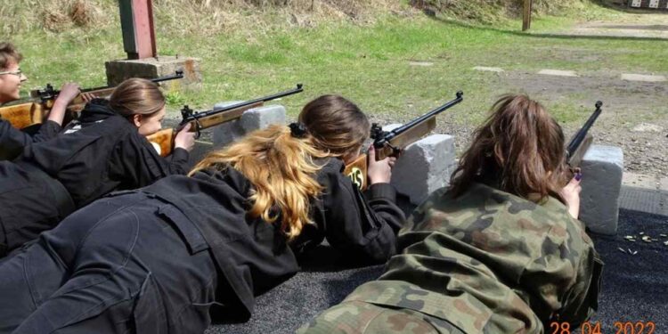 Powiat szydłowiecki: Tarcza na celowniku [galeria]