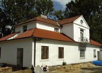 Powiat kozienicki: Dwór w Boguszówce