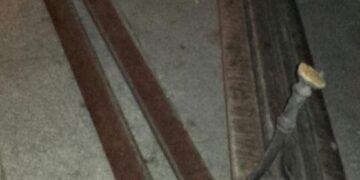 Radom: Roztrzaskał ławkę pod okiem kamery