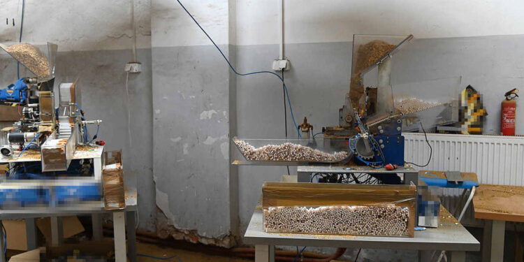 Radom: Nielegalna produkcja zamknięta [FILM, ZDJĘCIA]