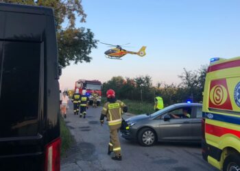 Radomskie: Dramat na drodze: 10-latek na quadzie wjechał w busa