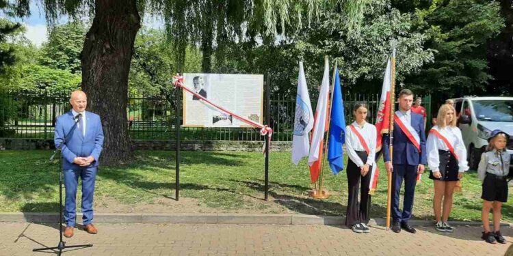 Powiat grójecki: Ku pamięci harcmistrza [galeria]
