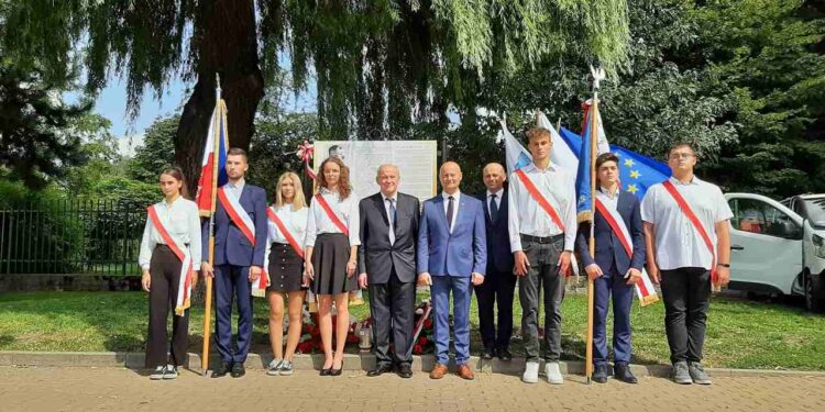 Powiat grójecki: Ku pamięci harcmistrza [galeria]