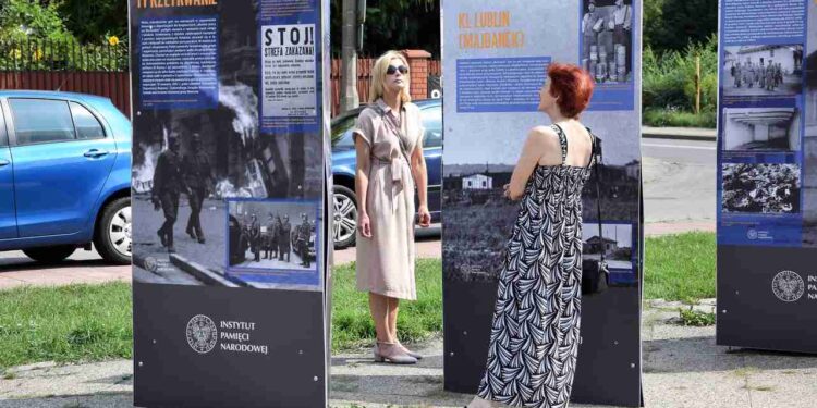 Radom: W hołdzie zamordowanym Żydom [GALERIA]