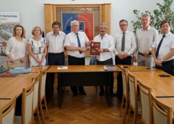 Powiat zwoleński: Remont medyczny