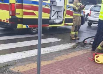 87-latek potrącił seniorkę na pasach