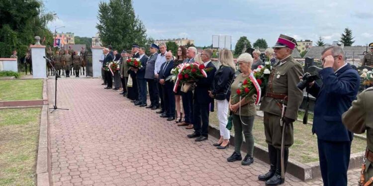 Powiat przysuski: Ku pamięci ułanów [galeria]