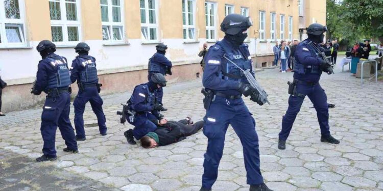 Radom: Służby ćwiczyły obronność miasta [GALERIA]