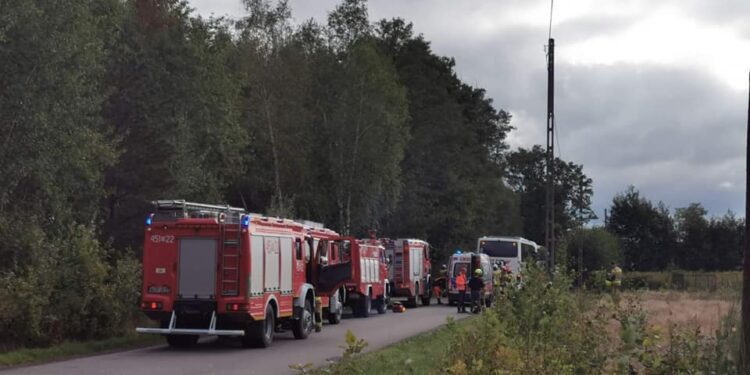 Matka z dzieckiem potrąceni przez fiata – w akcji LPR