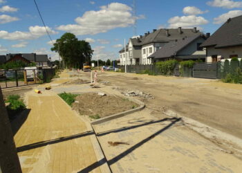 Powiat zwoleński: Ulice przed jesienią [galeria]