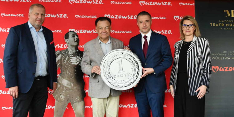 Z województwa / Radomskie: Za złotówkę do muzeum i teatru