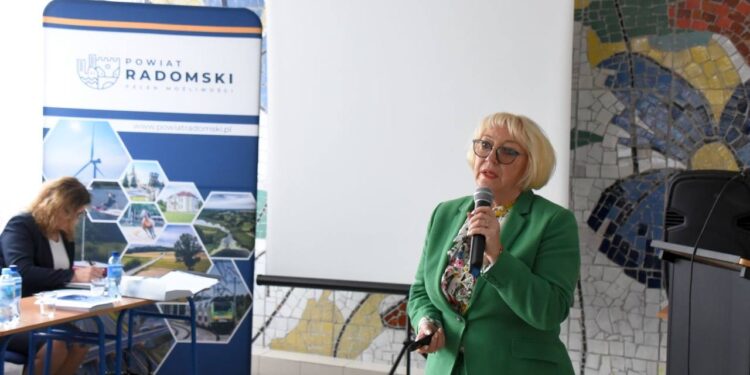 Powiat radomski: Szkoła a rodzice