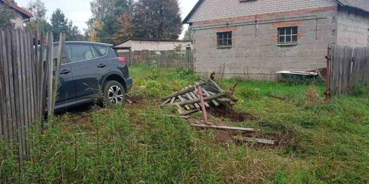Powiat kozienicki: Kolizja z udziałem trzech pojazdów [GALERIA]