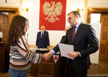 Radom: Stypendia kanadyjskiej fundacji przyznane