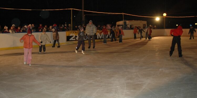 Powiat kozienicki: Na łyżwy!