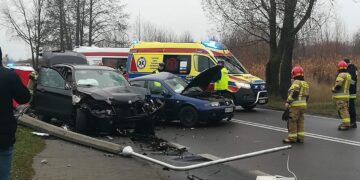 Radom: Pilne! Śmiertelny wypadek – nie żyje kierowca