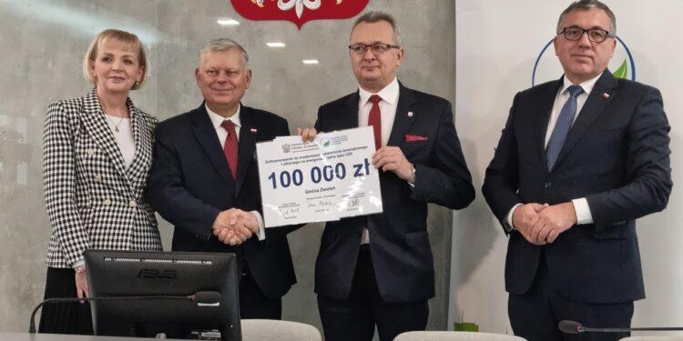 Powiat zwoleński: Bezpieczeństwo na widoku