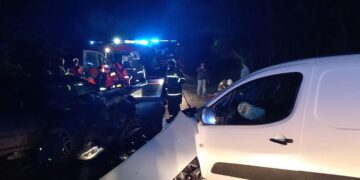 Powiat kozienicki: Pięć osób rannych po zderzeniu czołowym