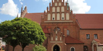 Radom: Powstaniec na koniu