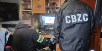 Powiat radomski / Z kraju: W czasie ogólnopolskiej akcji „wpadł” mieszkaniec jednej z podradomskich miejscowości – posiadał pornografię dziecięcą