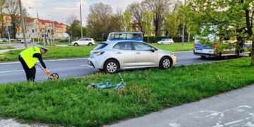 Radom: 9-latek na rowerze potrącony przy placu Kotlarza