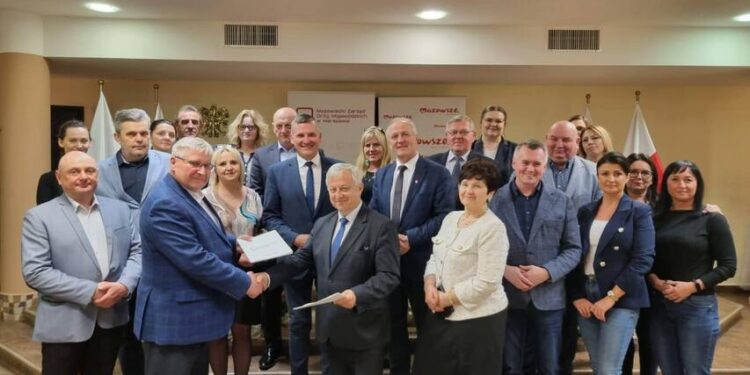 Powiat grójecki: Kwartalny remont drogowy