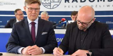 Powiat radomski: Prawie 24 miliony na drogi w czterech gminach