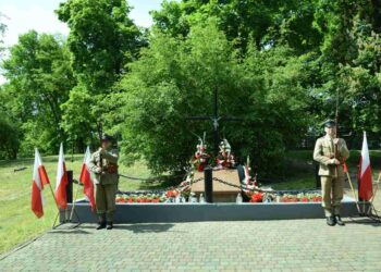 Powiat kozienicki: W hołdzie patriotom