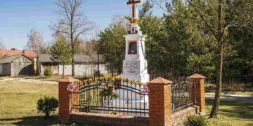 Radom: Świątki wpisane w krajobraz