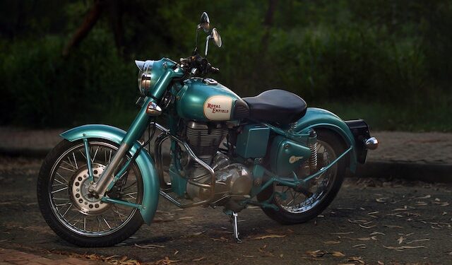 Powiat radomski: Zabytkowe motocykle w Skaryszewie