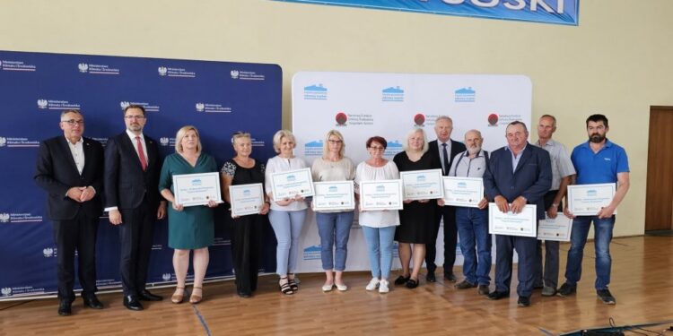 Powiat przysuski: Dyplomacja ekologiczna