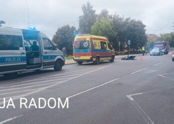 Radom: Groźny wypadek – nietrzeźwa motorowerzystka w szpitalu
