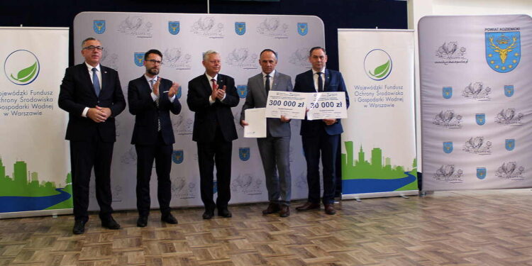 Powiat kozienicki: Światło i ekologia