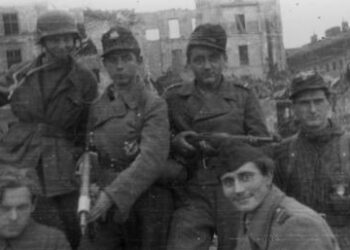 Z kraju: Walcząca Warszawa