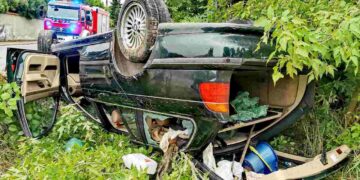 Przysucha: Dachował i uciekł