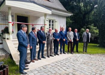 Powiat zwoleński: Oficyna poety