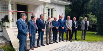 Powiat zwoleński: Oficyna poety