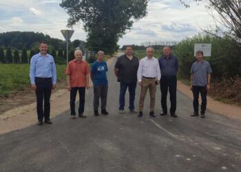 Powiat grójecki: Droga dojazdowa