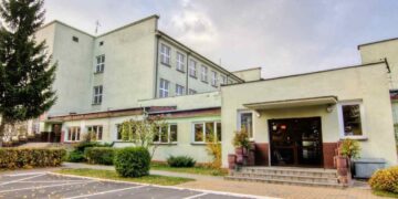 Powiat zwoleński: Dotacja licealna