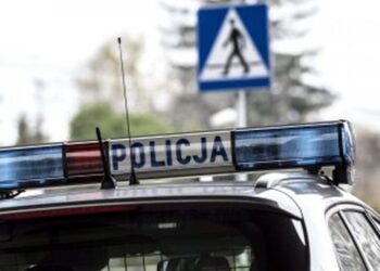 Radom: Ranny pieszy po potrąceniu na pasach