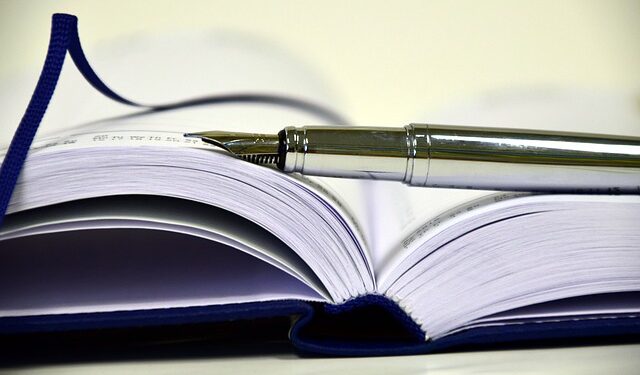 Radom: Pisarz ze Złotym Piórem