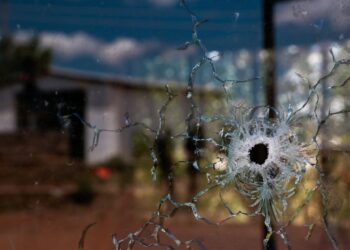 Radom: Wystrzeliła broń służbowa